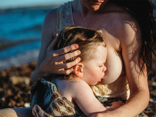 Natural term breastfeeding: ten mothers share their journey